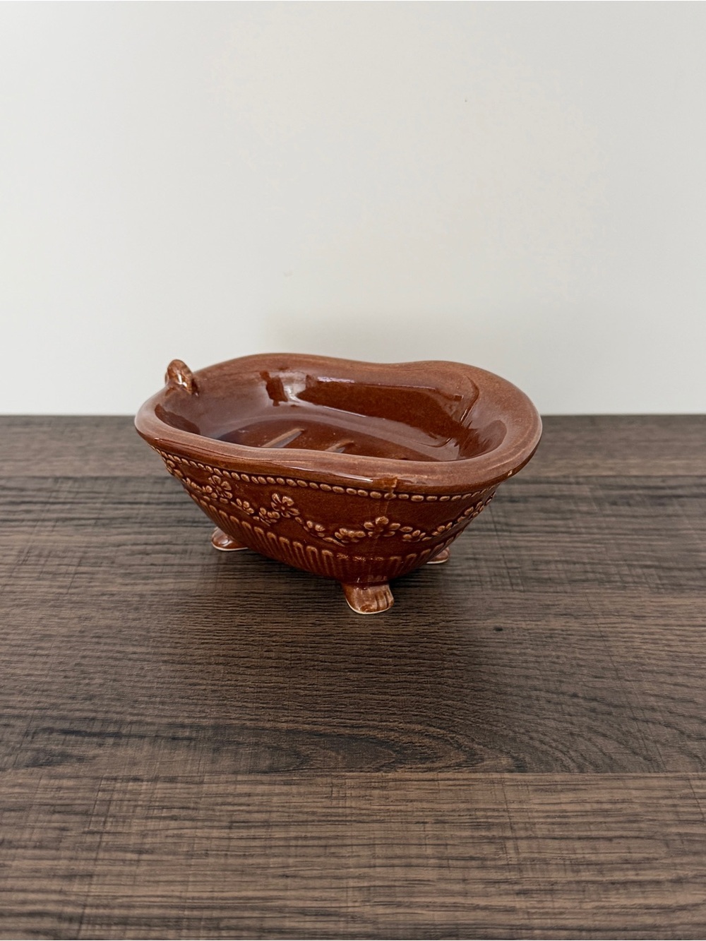 VTG Victorian Cottagecore Ceramic Floral Clawfoot Tub Soap Trinket Jewelry Dish
